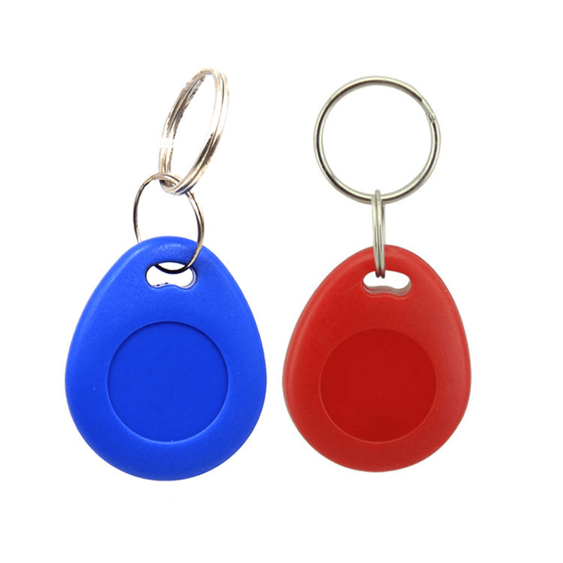 ภาพที่ 11: ภาพนี้แสดงพวงกุญแจ RFID ABS สั่งทำสำหรับทางเข้า ลงเวลา และลิฟต์ ZT-SJZ-8 โดยเน้นสีแดง.