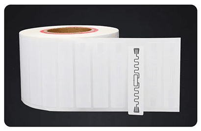 ฉลาก UHF RFID ชนิด PP สังเคราะห์พิมพ์สีสำหรับกล่องกระดาษที่แสดงโดยเน้นการติดตามตู้คอนเทนเนอร์สำหรับโครงการฉลาก UHF RFID