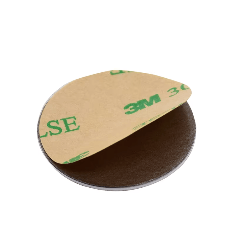HF RFID ฉลาก สำหรับการติดตามกล่องเอกสาร แสดงโดยเน้นที่แผ่นกาวรองหลังสำหรับโครงการ HF RFID ฉลาก