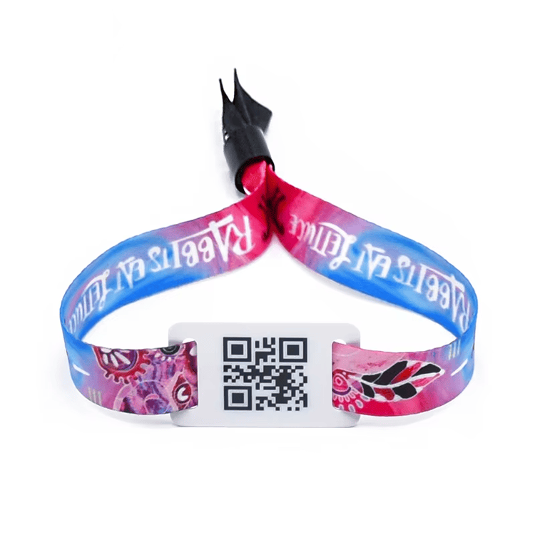 ภาพผลิตภัณฑ์สายรัดข้อมือ RFID ผ้าสำหรับเด็กสำหรับงานอีเวนต์ที่ปลอดภัย แสดงการควบคุมการเข้าถึงงานอีเวนต์ในหมวดหมู่สายรัดข้อมือ RFID ผ้า