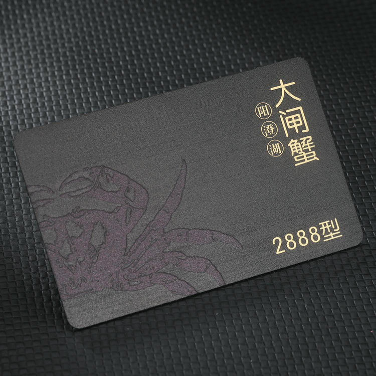 บัตร PVC ปั๊มนูนยกสูงพร้อมพื้นผิวสามมิติ 3D จัดแสดงโดยเน้นพื้นผิววัสดุสำหรับโครงการบัตรพลาสติก.