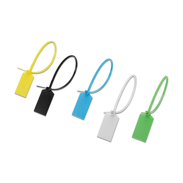 ภาพที่ 2: ภาพนี้แสดงแท็กเคเบิลไทร์ RFID สำหรับสาย ท่อ และทรัพย์สิน Z32827-1 โดยเน้นสีดำ สีขาว สีน้ำเงิน สีเขียว สีเหลือง และพอร์ตและการเชื่อมต่อข้อมูล.