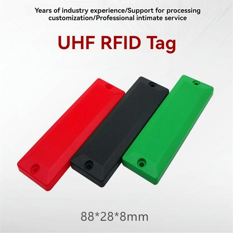 Compact ABS สำหรับติดบนโลหะ RFID แท็ก สำหรับ Components แสดงโดยเน้นพื้นผิวโลหะขัดเงาสำหรับโครงการ ABS สำหรับติดบนโลหะ RFID แท็ก