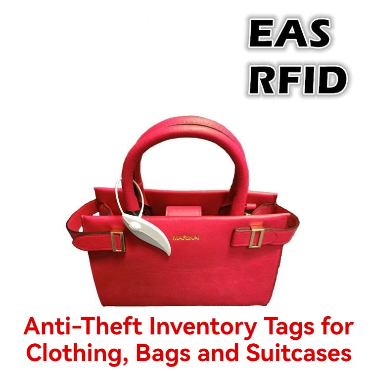 ภาพนี้แสดงแท็ก EAS และ RFID รุ่น ER7628-1 ที่ติดตั้งบนกระเป๋าถือเพื่อการควบคุมสินค้าคงคลังและป้องกันการโจรกรรมในร้านค้าปลีก