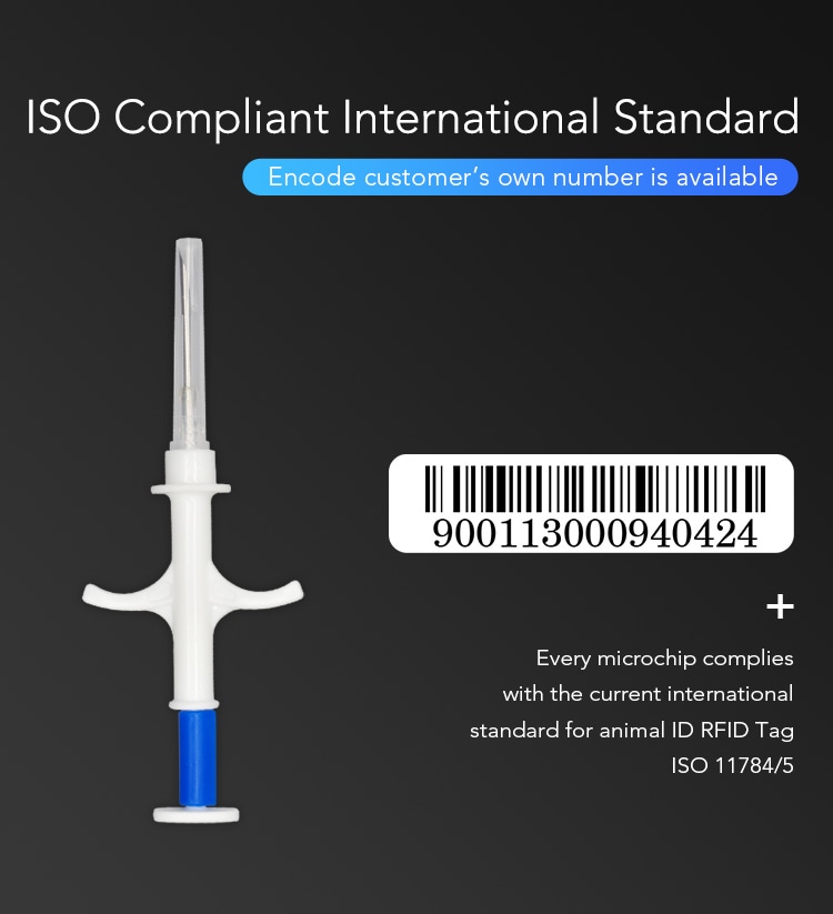 กระบอกฉีดไมโครชิปสัตว์ตามมาตรฐาน ISO ที่แสดงพร้อมฉลากบาร์โค้ดสำหรับกำหนดหมายเลขระบุตัวตน RFID เฉพาะ