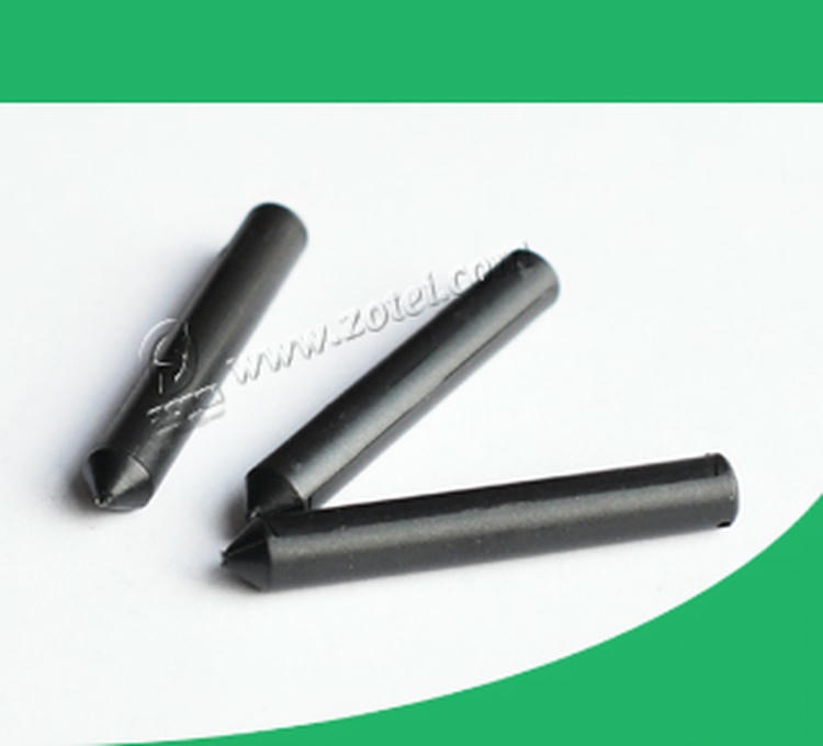 5) ภาพนี้แสดงแท่งแท็ก UHF RFID IP67 สำหรับติดตามไม้และพาเลต SV-007 โดยเน้นสามชิ้น และสีดำ.