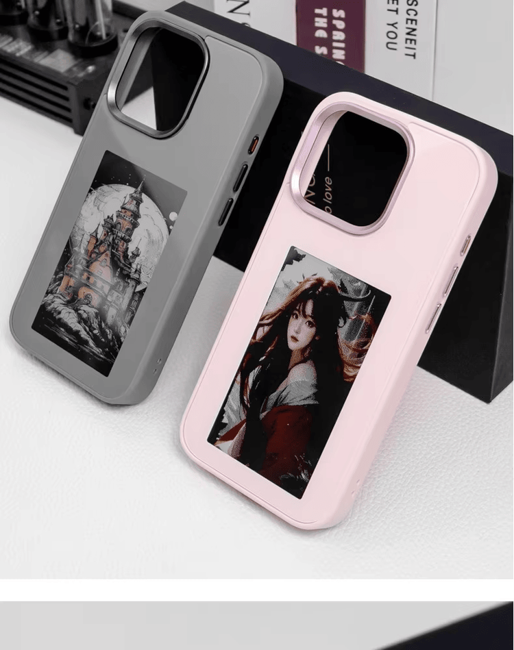 2) ภาพนี้แสดงเคสโทรศัพท์ NFC จอหมึกอิเล็กทรอนิกส์รุ่นอัปเกรด โดยเน้นสองชิ้น สีเทา และสีชมพู สำหรับการจัดการอุปกรณ์อิเล็กทรอนิกส์และทรัพย์สิน IT.