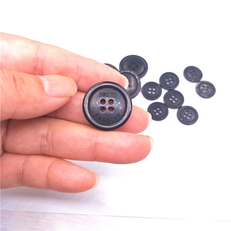 แท็กซักผ้า RFID ชนิด pps กันน้ำเหล่านี้ถูกปิดผนึกอย่างสมบูรณ์เพื่อปกป้องชิปภายในจากความชื้นที่อาจซึมเข้าในระหว่างการซักอุตสาหกรรมอย่างหนัก