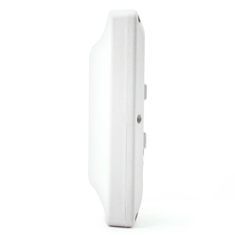 5) ภาพนี้แสดงเครื่องอ่าน UHF RFID แบบรวมเสา 7dBi สำหรับทรัพย์สินและรถ R16-7DB โดยเน้นโครงสร้างกันน้ำและฝุ่น และสมรรถนะการอ่านที่เสถียรสำหรับการใช้งานระยะยาว สำหรับการติดตั้งกลางแจ้งและบนพื้นผิวงานก่อสร้าง.