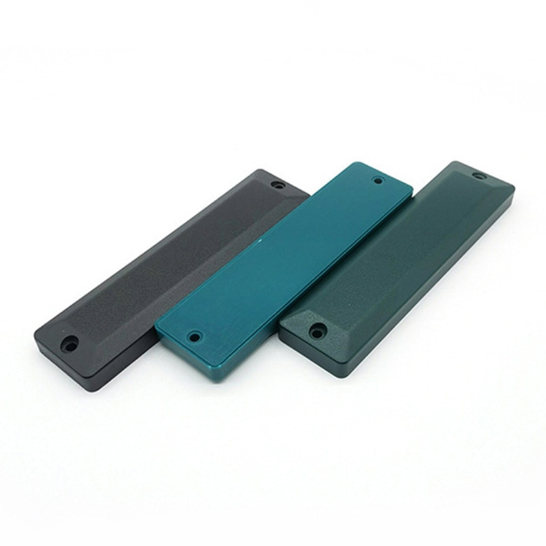 แท็ก RFID ABS แบบติดบนโลหะสำหรับงานอุตสาหกรรมถูกออกแบบให้ทนทานต่ออุณหภูมิสุดขั้วตั้งแต่ลบ 40 ถึง 110 องศาเซลเซียสในระหว่างการใช้งาน