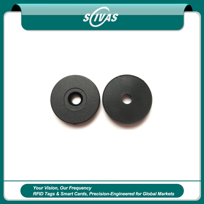 ภาพนี้อธิบายว่าแท็ก RFID รุ่น ABS25-1 สามารถบรรจุชิป LF และ HF ต่างๆ ได้สำหรับความเข้ากันได้กับโครงสร้างพื้นฐานที่หลากหลาย