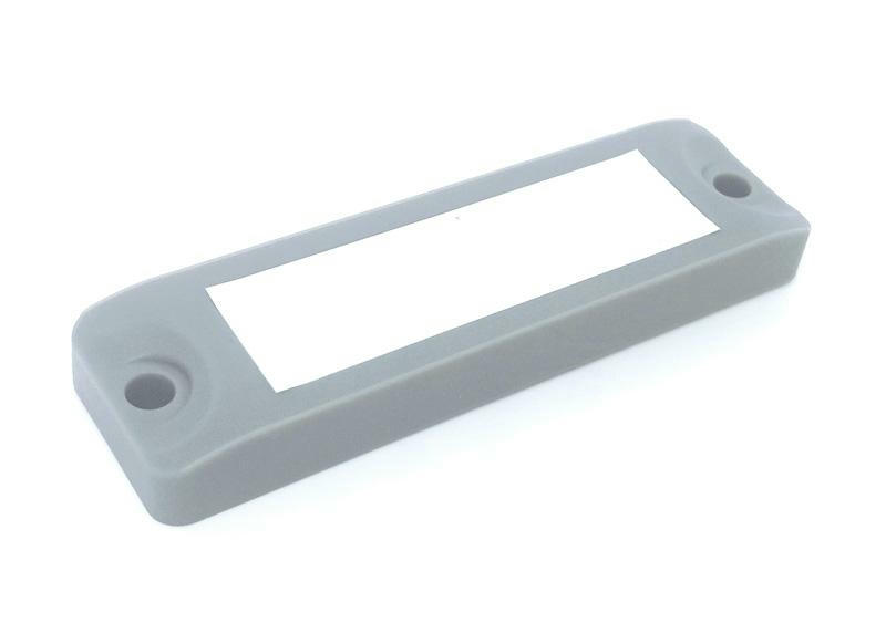 รูปภาพนี้เน้น Outdoor ABS สำหรับติดบนโลหะ RFID แท็ก แท็ก RFID ABS IP68 ติดโลหะสำหรับทรัพย์สินกลางแจ้ง ที่มีขอบมันเงาสำหรับการใช้งาน ABS สำหรับติดบนโลหะ RFID แท็ก