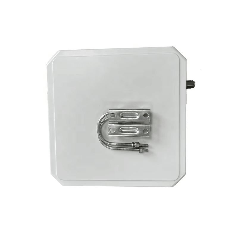 ภาพนี้แสดงเสาอากาศ UHF RFID 9dBi สั่งทำสำหรับติดตามระยะไกล ZK-ANT258D โดยแสดงโลหะ และโครงสร้างเสาอากาศ.