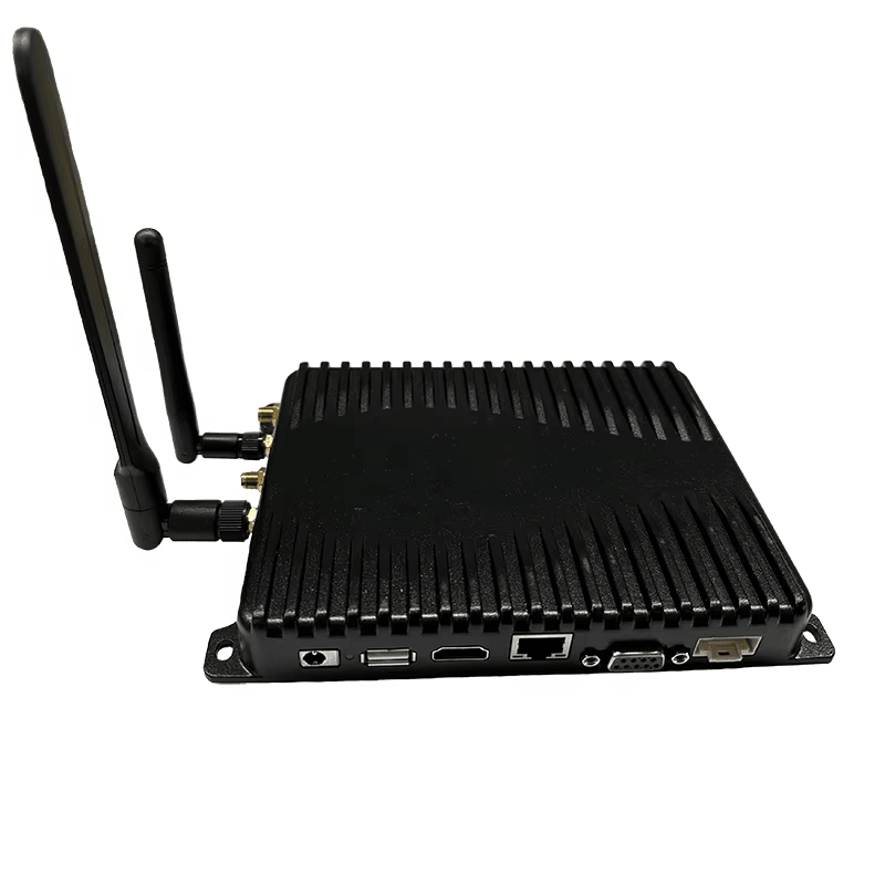 ภาพมุมมองเพอร์สเปกทีฟแสดงเครื่องอ่าน Android UHF รุ่น ZK-RFID408AOS-SC พร้อมเสาอากาศคู่และพอร์ตอินเทอร์เฟซสื่อสารด้านหลัง