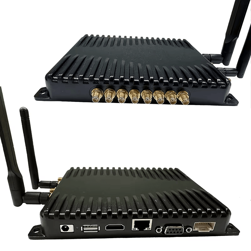 ภาพนี้แสดงเครื่องอ่าน UHF คงที่ระยะไกลสำหรับลานจอดรถ ZK-RFID408AOS-SC โดยแสดงโครงสร้างเสาอากาศ และพอร์ตและขั้วต่อเสาอากาศ เหมาะสำหรับงานอุตสาหกรรมและสายการผลิต.