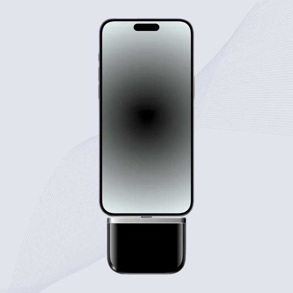ภาพนี้แสดงเครื่องอ่าน UHF Type-C สำหรับเพิ่ม RFID ให้โทรศัพท์ Android CK-BA7 โดยแสดงตำแหน่งติดตั้งและการใช้งานจริง และการเชื่อมต่อกับสมาร์ตโฟนและเครือข่ายไร้สาย.