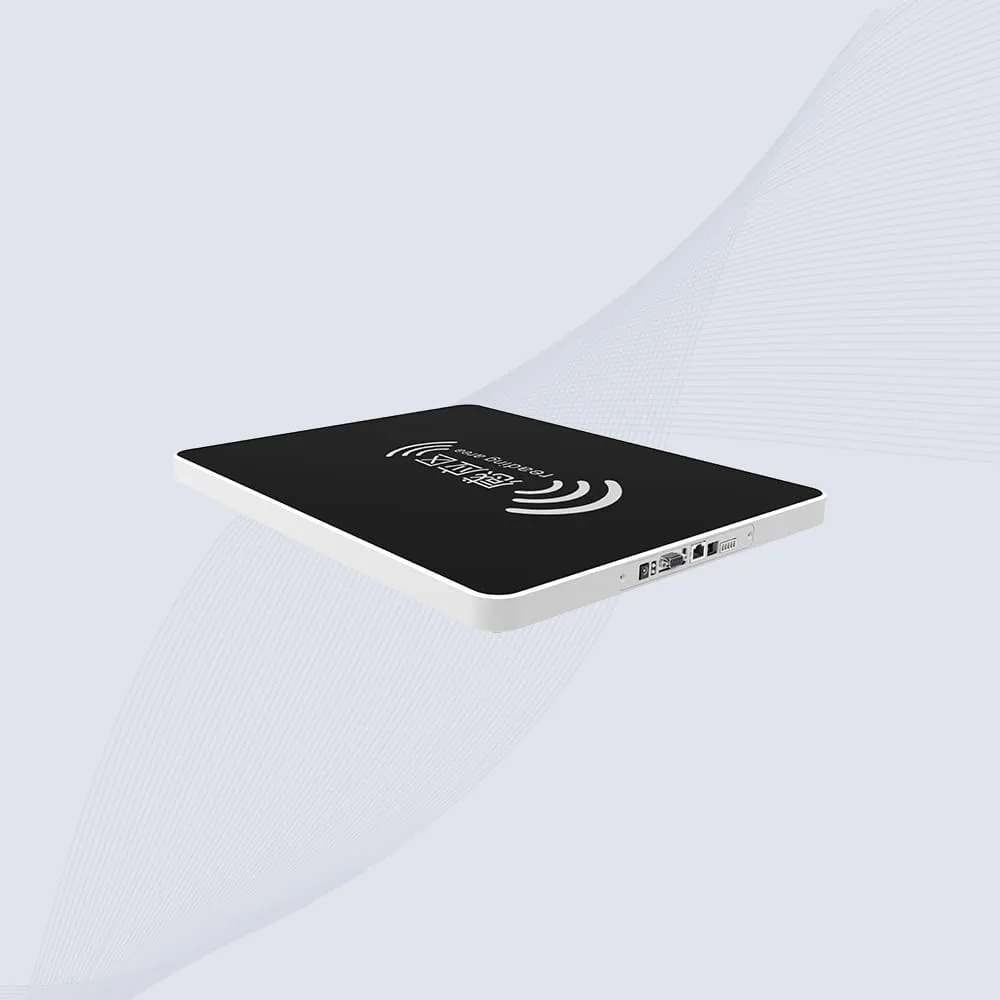 ภาพระยะใกล้ของผู้ผลิตเครื่องอ่านเขียน UHF RFID ตั้งโต๊ะ CK-D5 โดยแสดงไฟแสดงสถานะ LED และความเร็วในการอ่านและประมวลผล.
