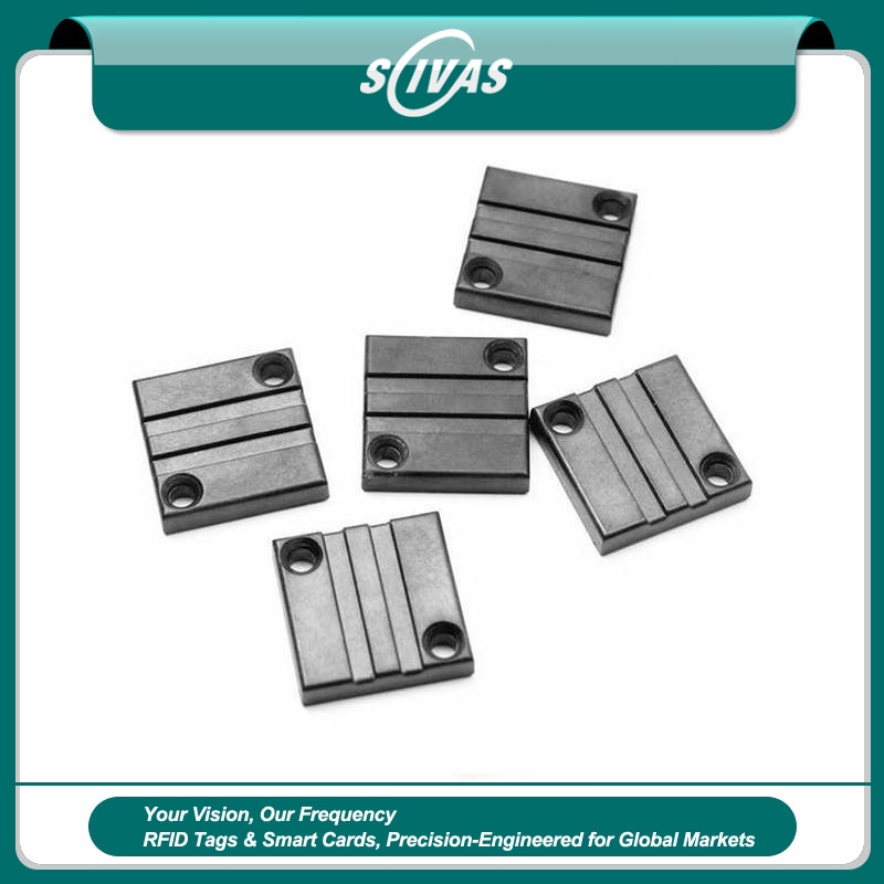 1) ภาพนี้แสดงแท็ก RFID PPS ซีลสำหรับพื้นที่อุตสาหกรรมรุนแรง UHF PPS2626-1 โดยเน้นโลหะ การทำงานบนพื้นผิวโลหะ โครงสร้างที่แข็งแรงทนทาน และความทนทานต่อการซัก สารเคมี และการฆ่าเชื้อ สำหรับการติดตามและจัดการทรัพย์สิน งานอุตสาหกรรมและสายการผลิต และการติดตั้งกลางแจ้งและบนพื้นผิวงานก่อสร้าง.