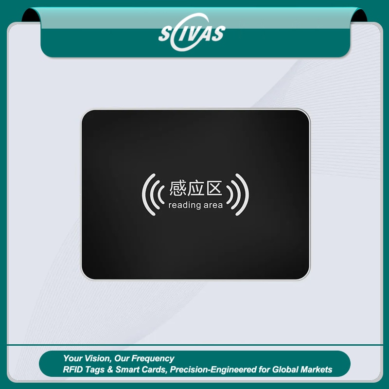 ภาพนี้แสดงเครื่องอ่าน UHF ตั้งโต๊ะจำนวนมากเพื่อเร่งเข้ารหัสแท็ก CK-D4 RFID โดยแสดงแก้ว อะลูมิเนียม และความเร็วในการอ่านและประมวลผล.