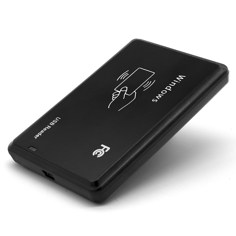 เครื่องอ่านบัตร RFID IC สำหรับระบบบัตร HF ที่แสดงจากมุมมองการพิมพ์บัตรกำหนดเองชัดเจนสำหรับการใช้งานเครื่องอ่าน RFID HF 13.56MHz
