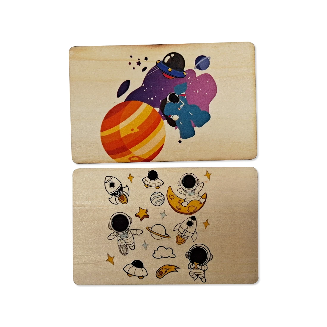 สั่งทำ Sapele Wooden Gift บัตร สำหรับ Brand Programs ที่แสดงในส่วนคำอธิบาย พร้อมมุมมองการแสดงการใช้งาน สำหรับการใช้งาน Wooden บัตร